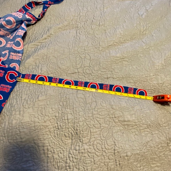 Chicago Cubs Apron - Like New - SOLD - Picture 5 of 12